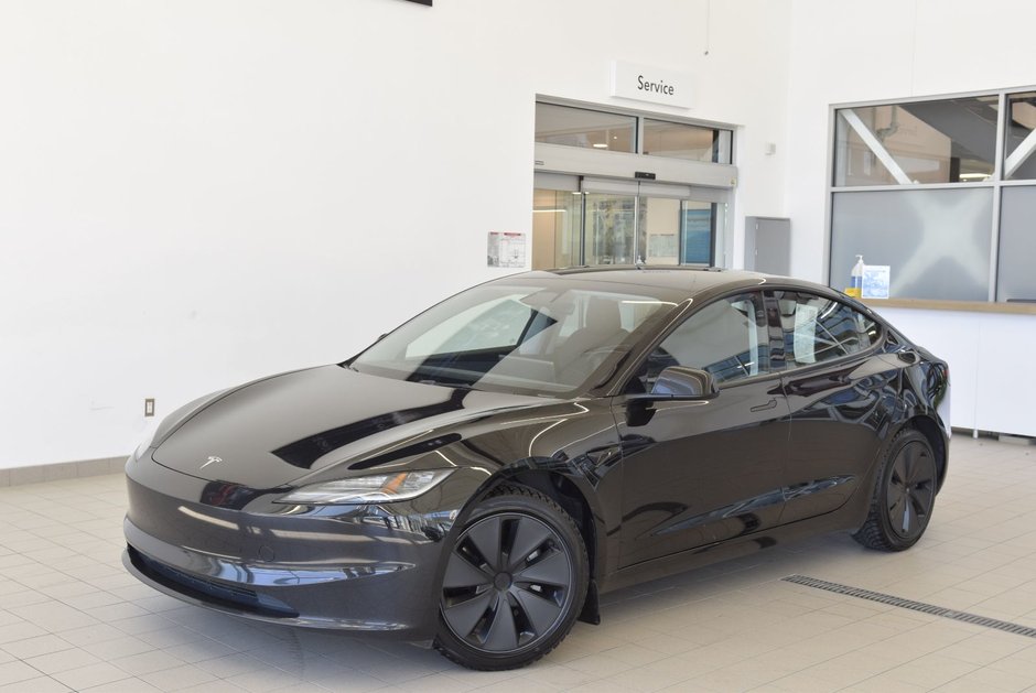2024 Tesla Model 3 SR+CUIR+TOIT PANO+LED+NAV in Laval, Quebec