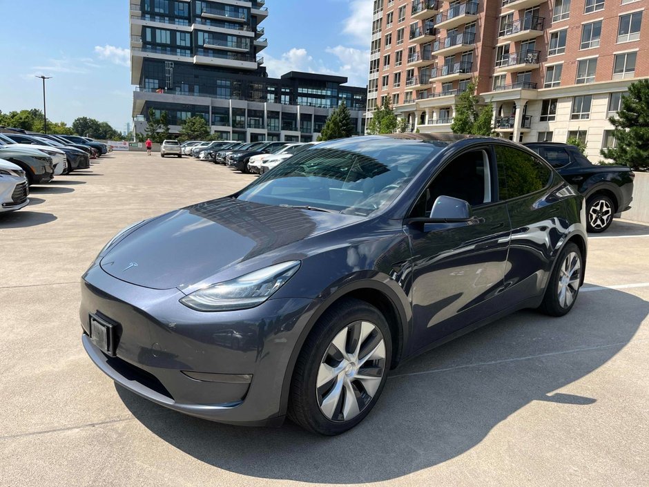 Tesla Model Y LONG RANGE+7 PASSAGERS+ 2023 à Laval, Québec