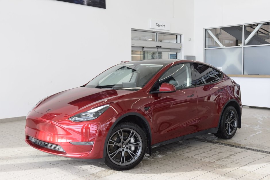 Tesla Model Y LONG RANGE+AWD+HITCH+LED 2024 à Laval, Québec