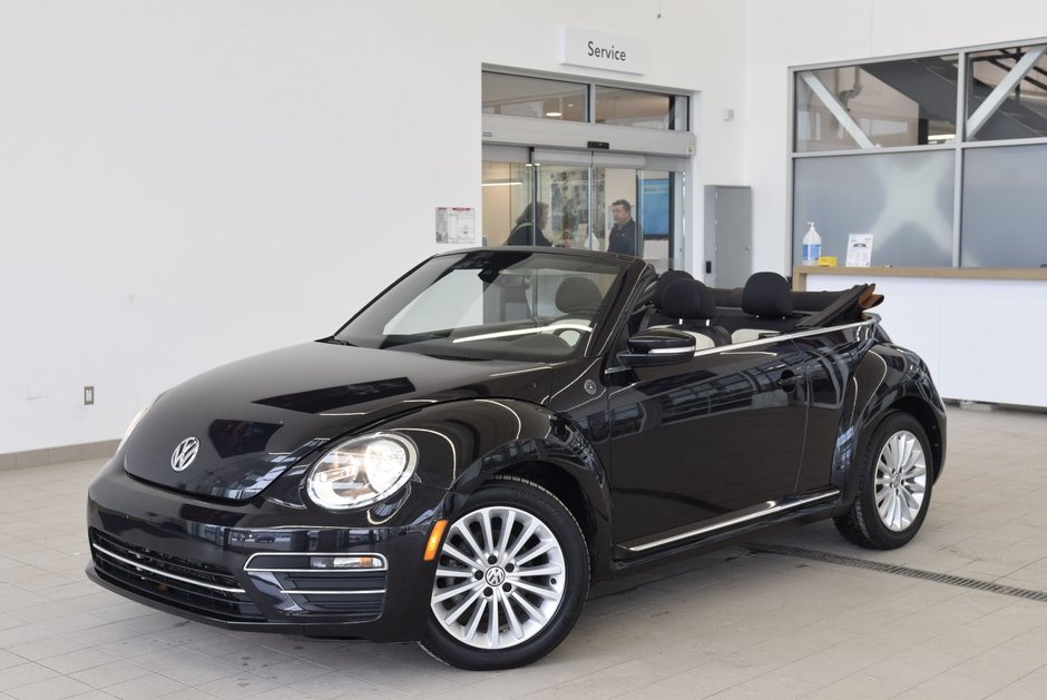 Volkswagen Beetle Convertible Wolfsburg Edition+TOIT BRUN+ 2019 à Laval, Québec