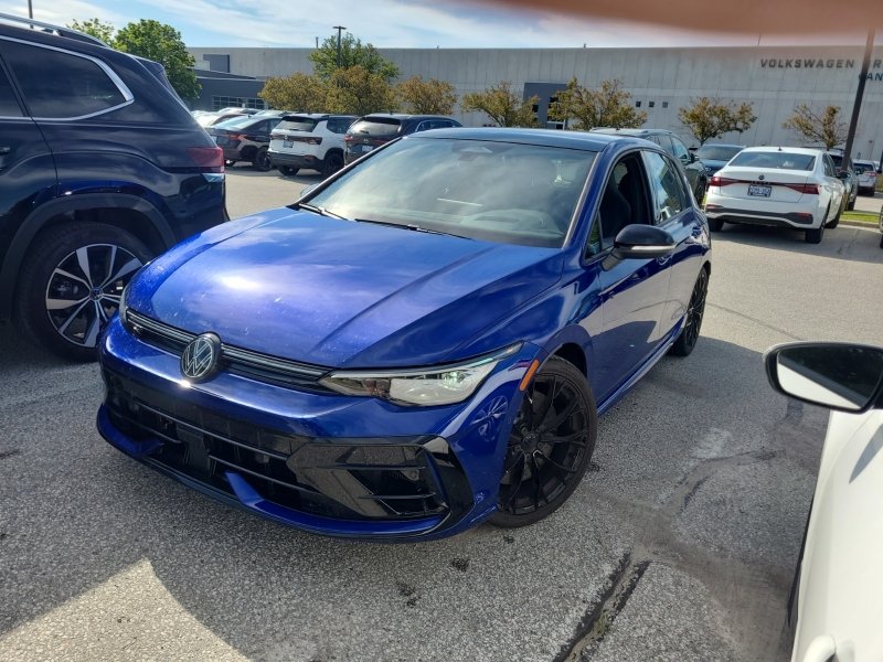 Volkswagen Golf R Black Edition+AKRAPOVIC+AWD 2026 à Laval, Québec