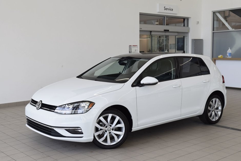 2021 Volkswagen Golf HIGHLINE+TOIT PANO+CUIR+ in Laval, Quebec