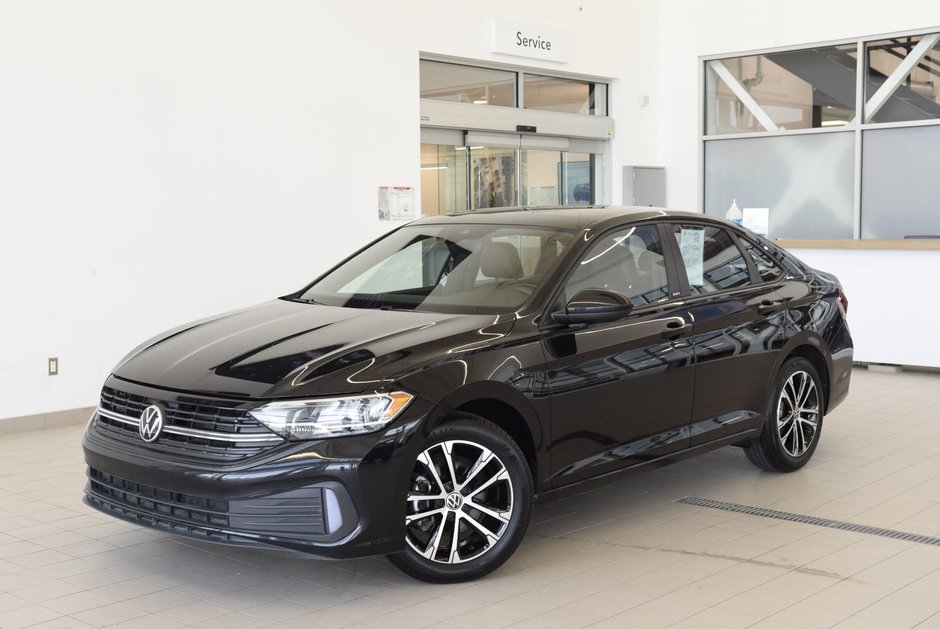 2023 Volkswagen Jetta COMFORTLINE+AUTO+SPORT PACKAGE in Laval, Quebec