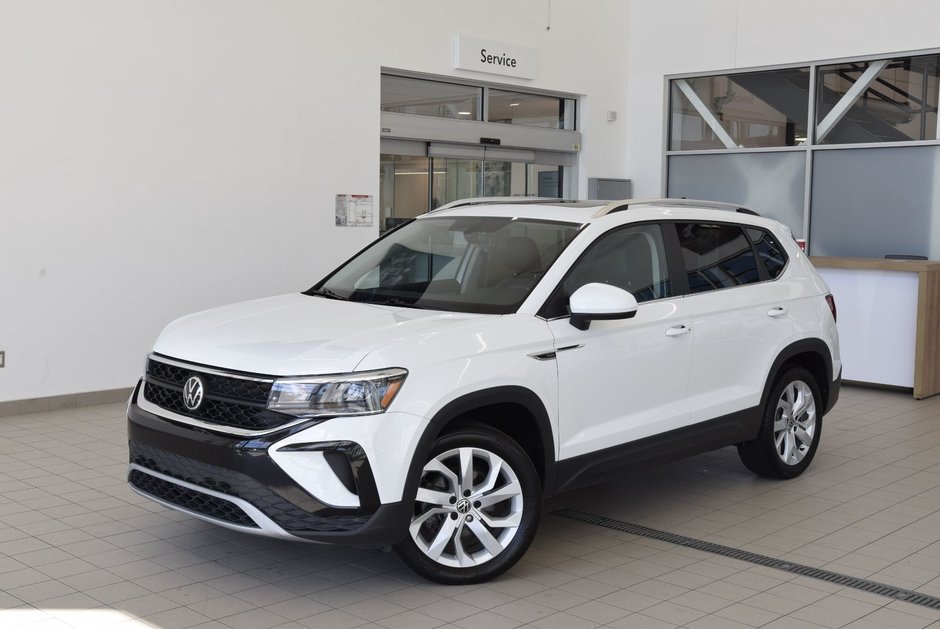 2022 Volkswagen Taos COMFORTLINE+AWD+TOIT PANO+ in Laval, Quebec
