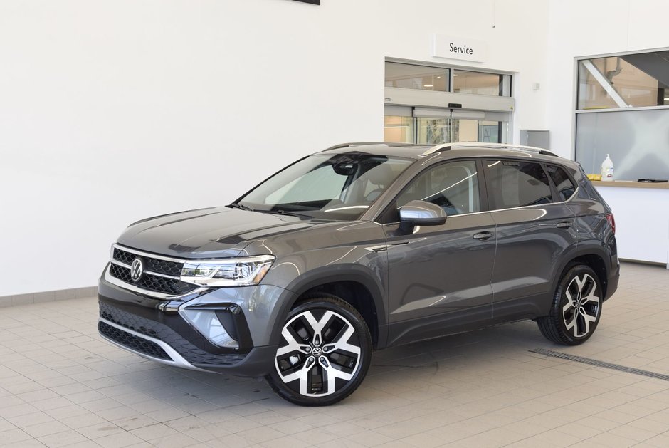 Volkswagen Taos HIGHLINE+TOIT PANO+CUIR+AWD 2023 à Laval, Québec