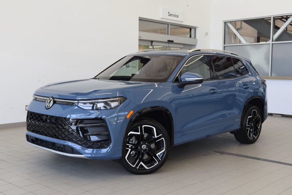 Volkswagen Tiguan HIGHLINE+R LINE+CUIR+TOIT 2025 à Laval, Québec