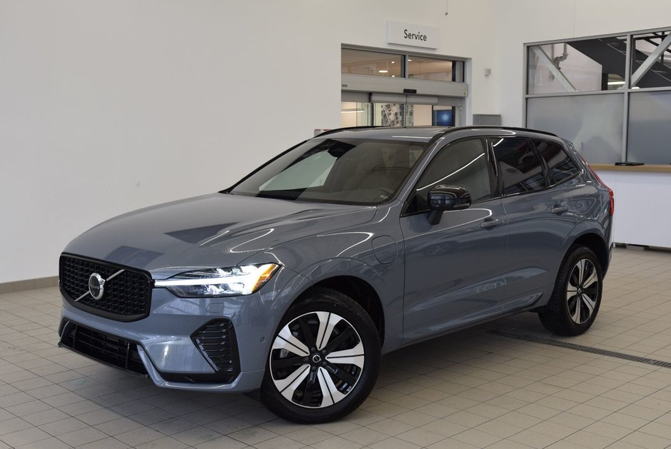 2024 Volvo XC60 Recharge T8+Plus Dark Theme+PHEV+LED+ in Laval, Quebec