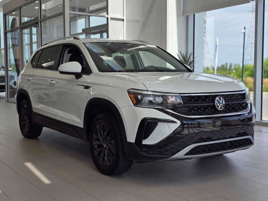 Volkswagen Taos Comfortline CUIR | CARPLAY | CAMÉRA | 1,5TSI +++ 2023 à Laval, Québec