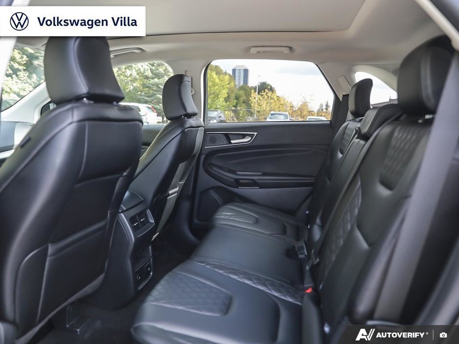 2024 Ford Edge Titanium AWD-23