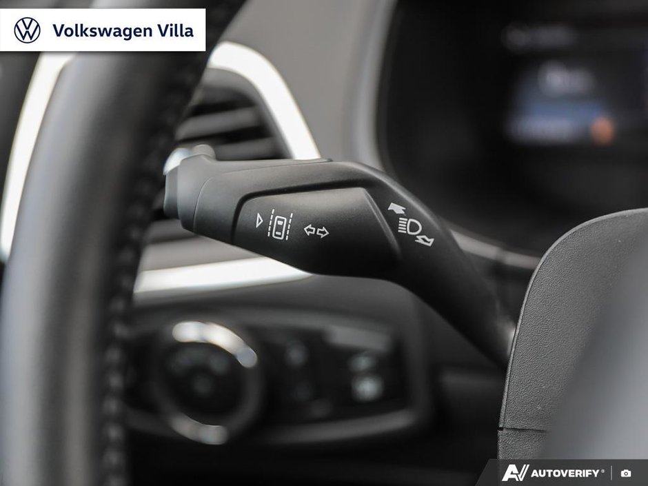 2024 Ford Edge Titanium AWD-15