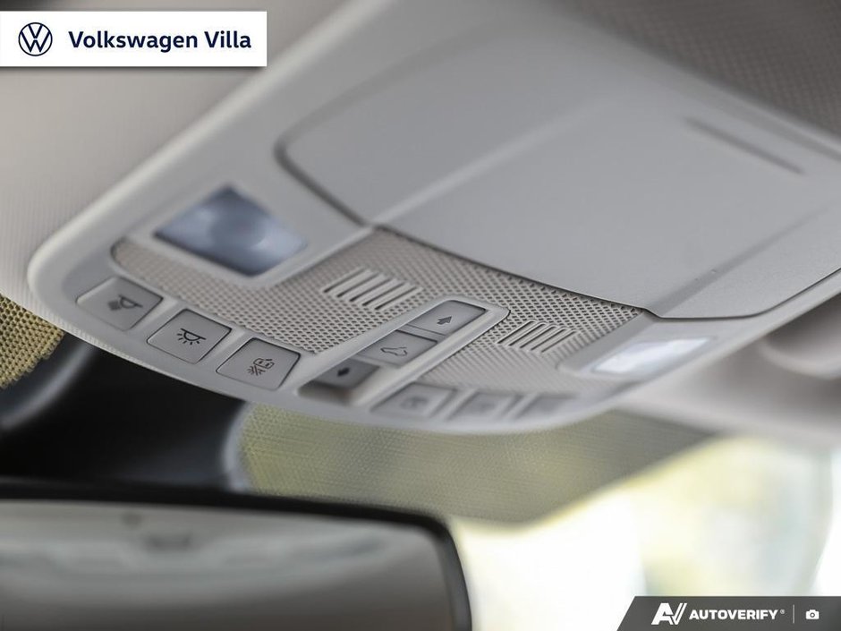 2024 Ford Edge Titanium AWD-21