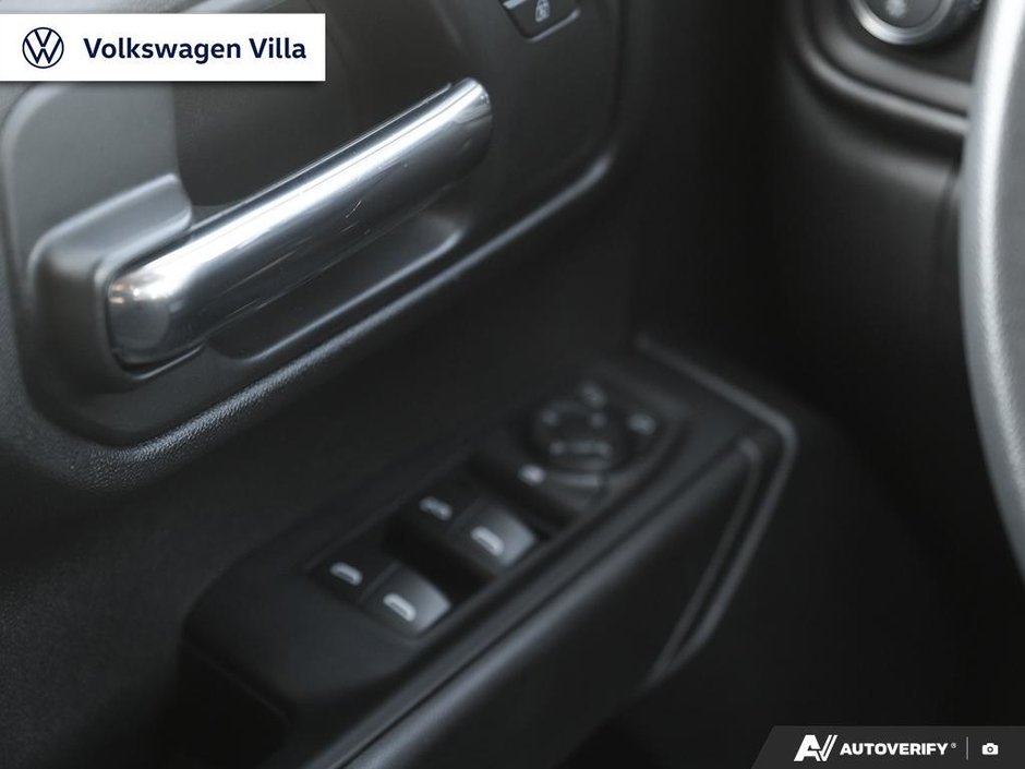 2024 GMC Sierra 1500 Crew Cab Standard Box 4-Wheel Drive Pro-16