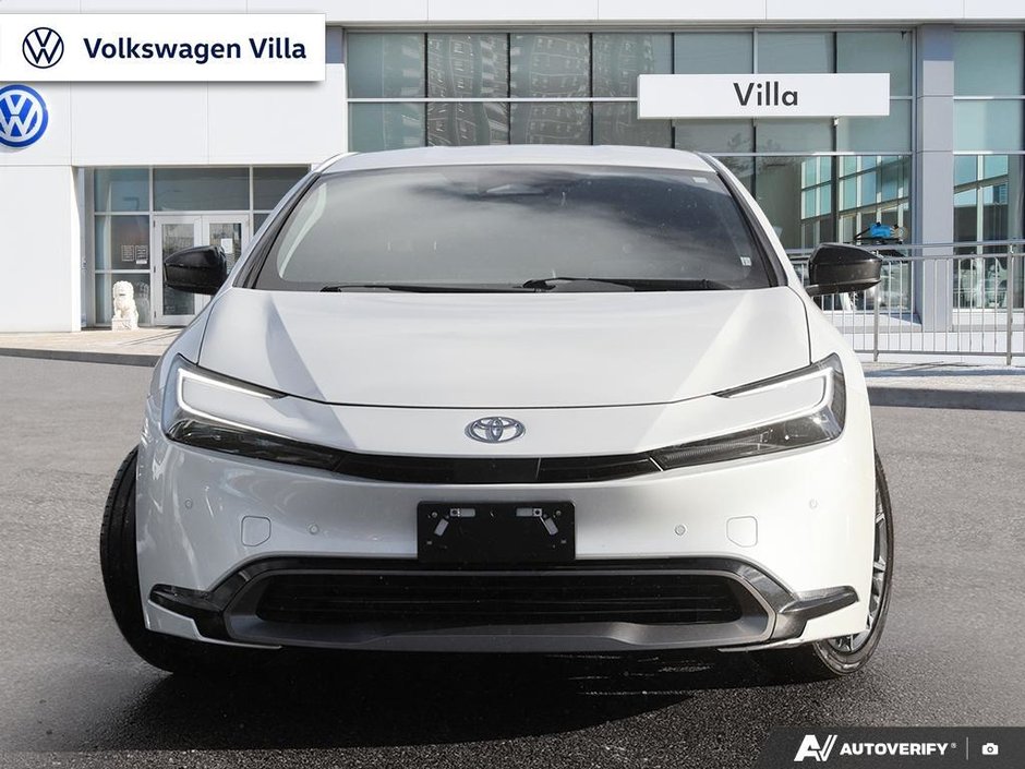 2023 Toyota Prius XLE AWD-1