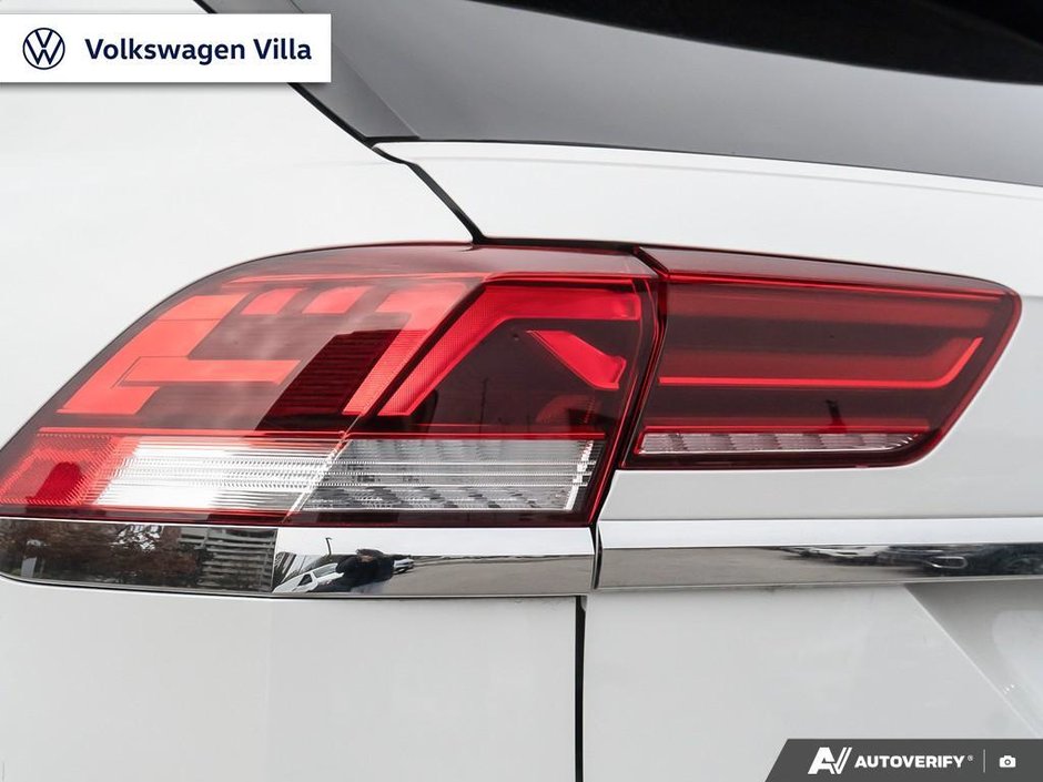 2022 Volkswagen Atlas Cross Sport Execline 3.6L 8sp at w/Tip 4MOTION-11