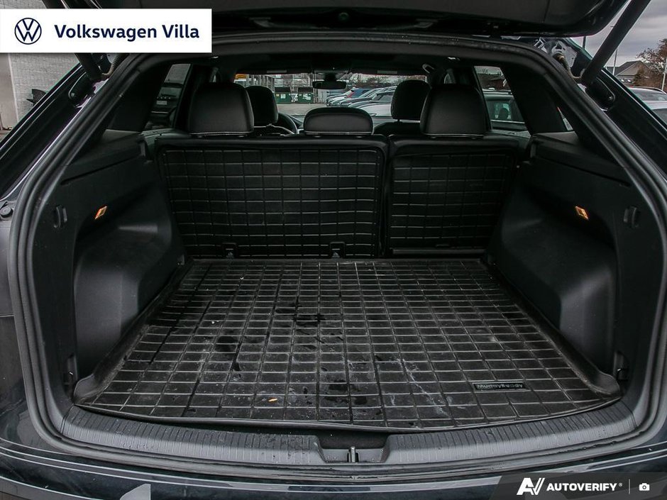 2022 Volkswagen Atlas Cross Sport Highline 3.6L 8sp at w/Tip 4MOTION-10