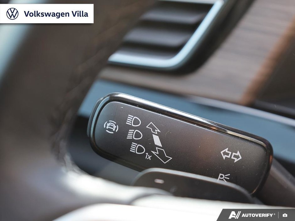 2024 Volkswagen Atlas Execline 2.0 TSI 4MOTION-15