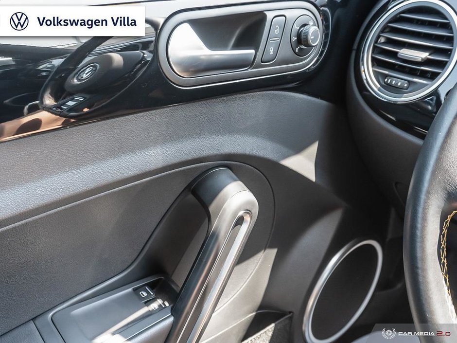 2019 Volkswagen Beetle Dune Coupe 2.0T 6sp at w/Tip-16