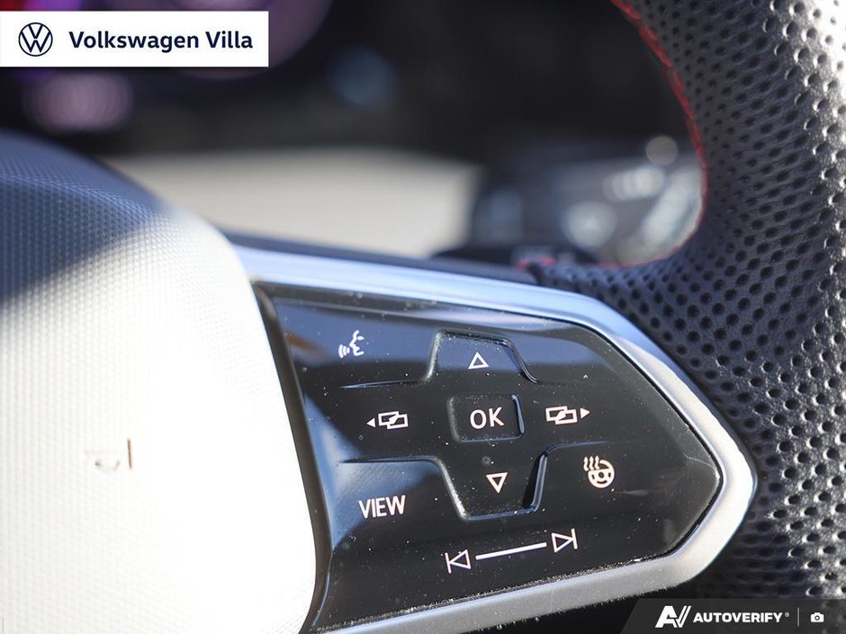 2024 Volkswagen Golf GTI Performance Auto-17