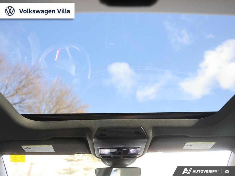 2024 Volkswagen Golf GTI Performance Auto-26