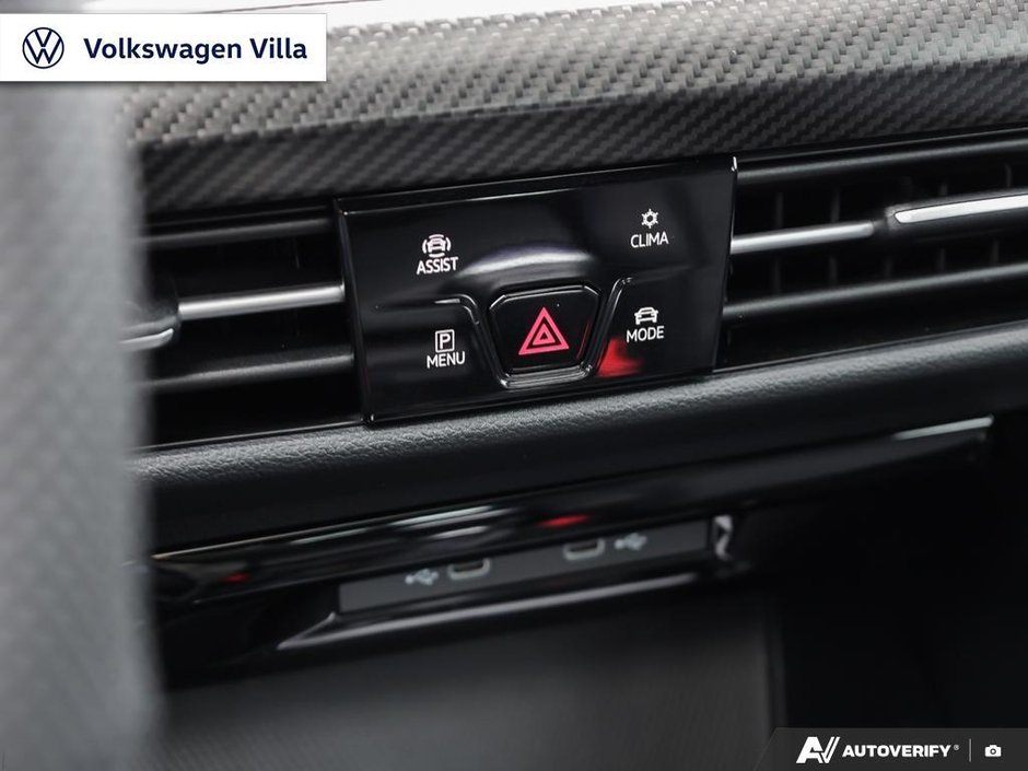 2024 Volkswagen Golf R 2.0 T 6Sp-19