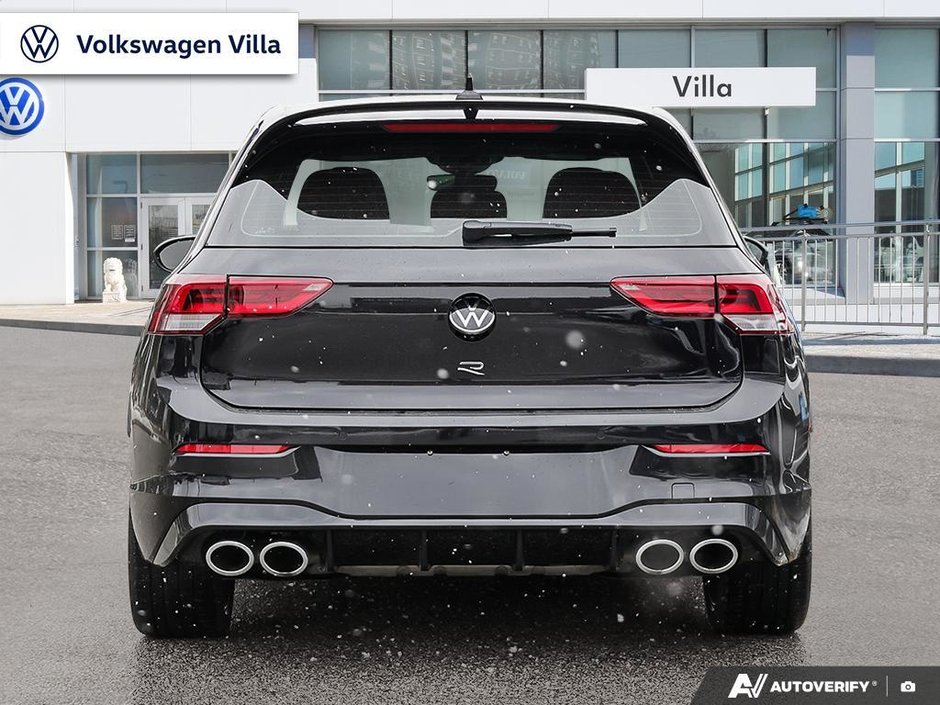 2024 Volkswagen Golf R 2.0 T 6Sp-4