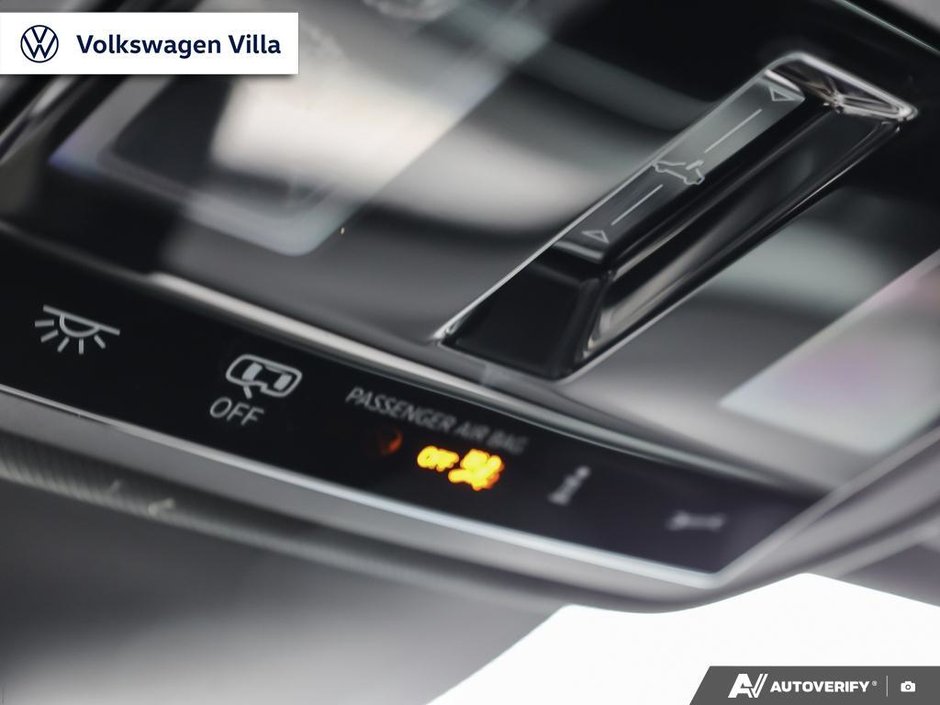 2024 Volkswagen Golf R 2.0 T 6Sp-21