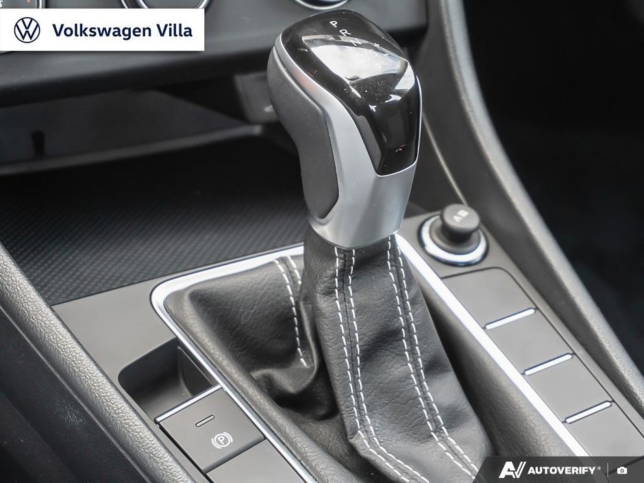 2022 Volkswagen Jetta Trendline 1.5T 8Sp w/Tip-18
