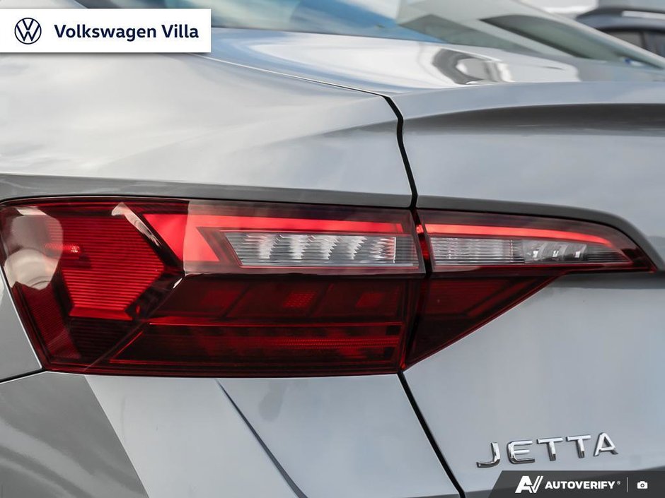 2022 Volkswagen Jetta Trendline 1.5T 8Sp w/Tip-11