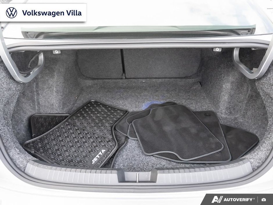 2022 Volkswagen Jetta Trendline 1.5T 8Sp w/Tip-10