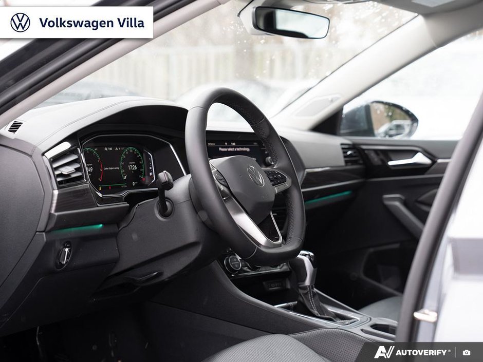 2022 Volkswagen Jetta Highline 1.5 T 8Sp at w/Tip-12