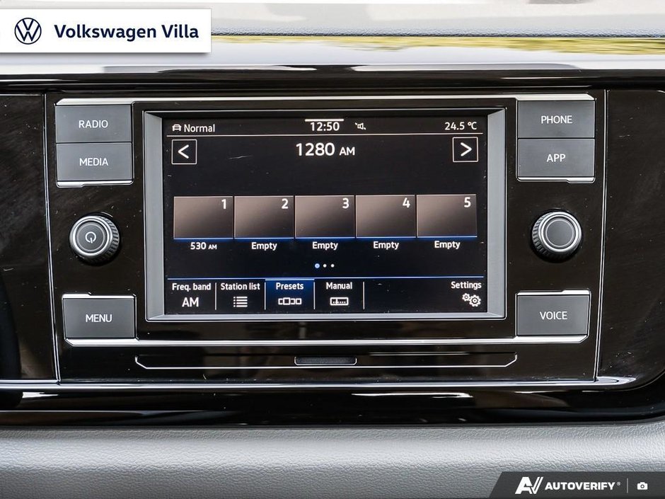 2024 Volkswagen Taos Trendline 1.5T 7sp at DSG w/ Tip 4M-20