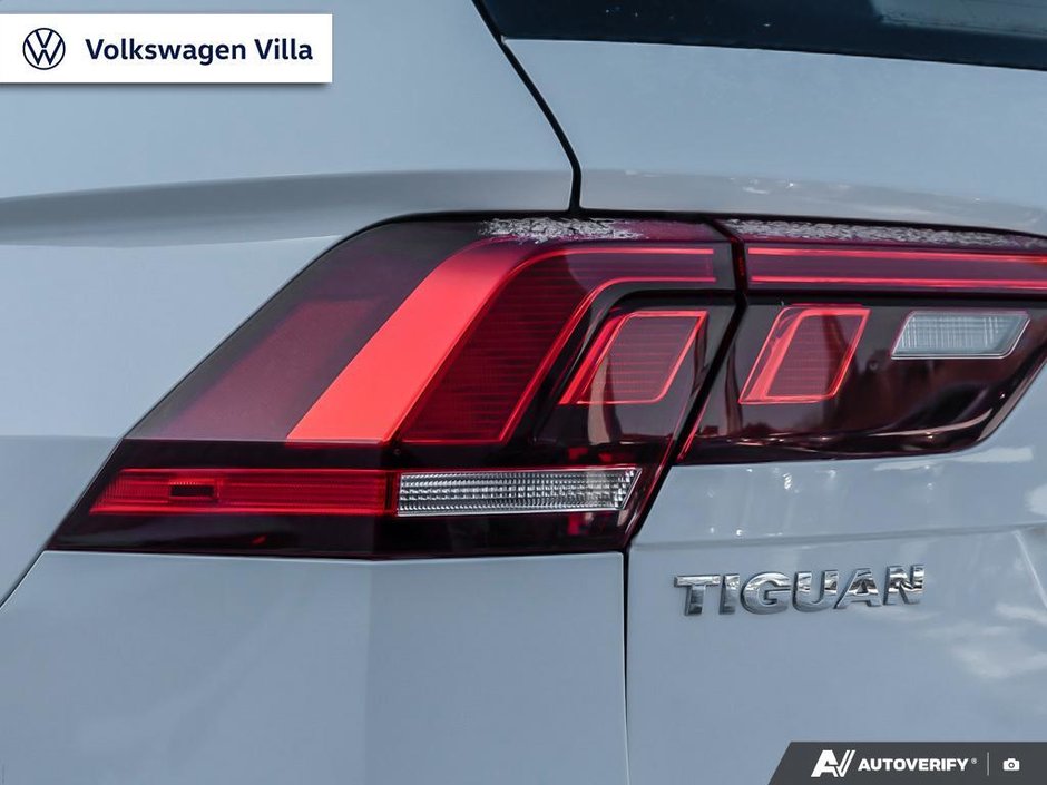 2021 Volkswagen Tiguan Highline 2.0T 8sp at w/Tip 4M-11