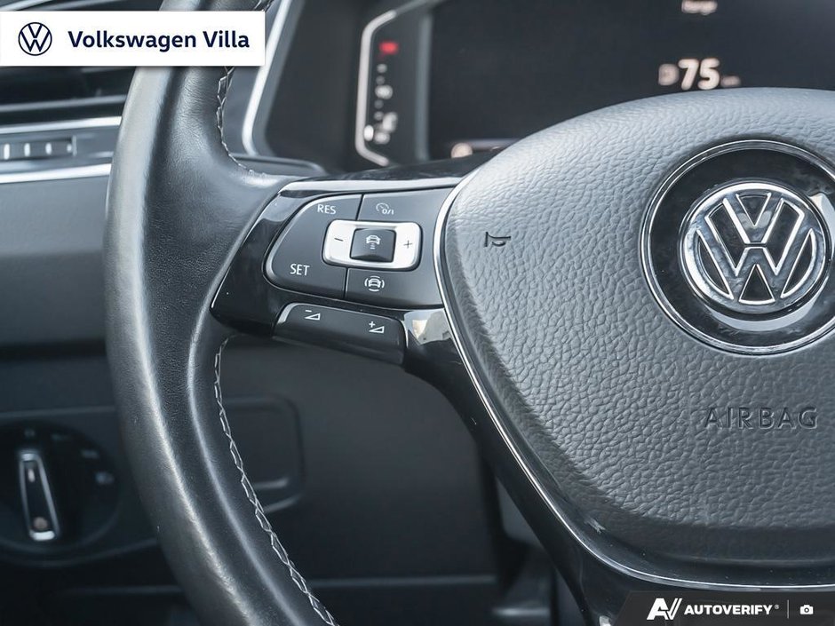 2021 Volkswagen Tiguan Highline 2.0T 8sp at w/Tip 4M-17