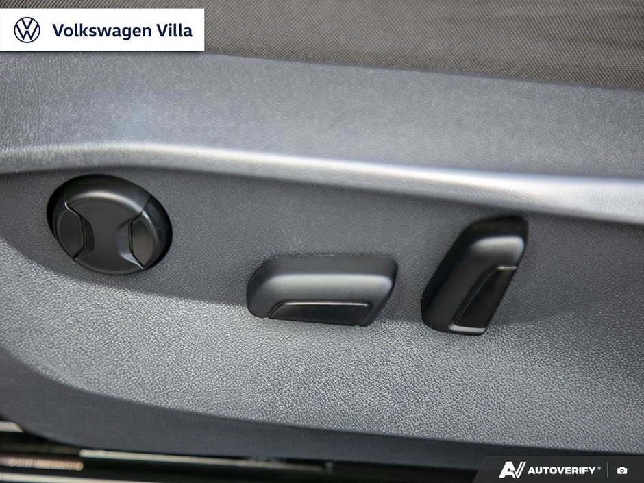 2022 Volkswagen Tiguan Comfortline 2.0T 8sp at w/Tip 4M-22