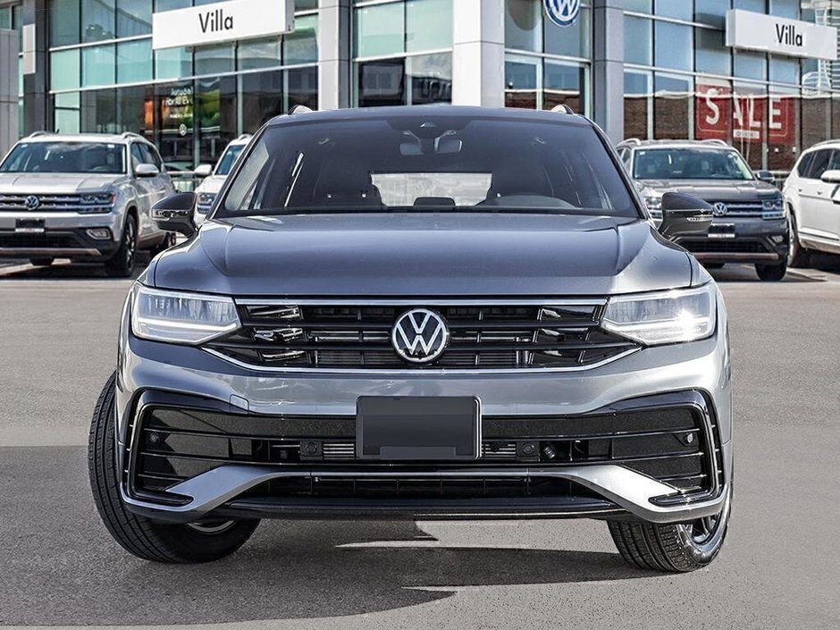 2024 Volkswagen Tiguan Comfortline R-Line Black 2.0T 8sp at w/Tip 4M-0