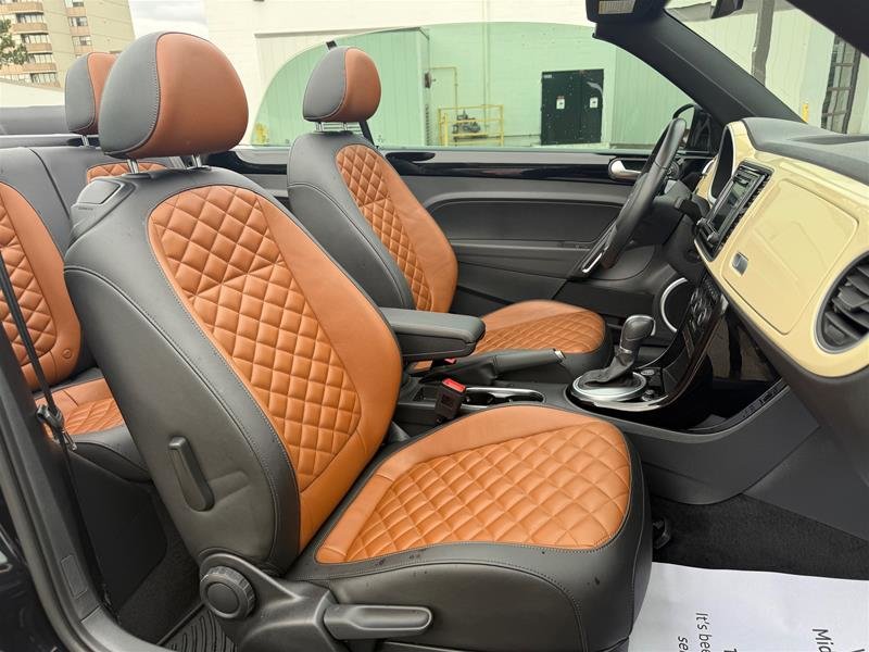 2019 Volkswagen Beetle Wolfsburg Edition Convertible 2.0T 6sp at w/Tip-13