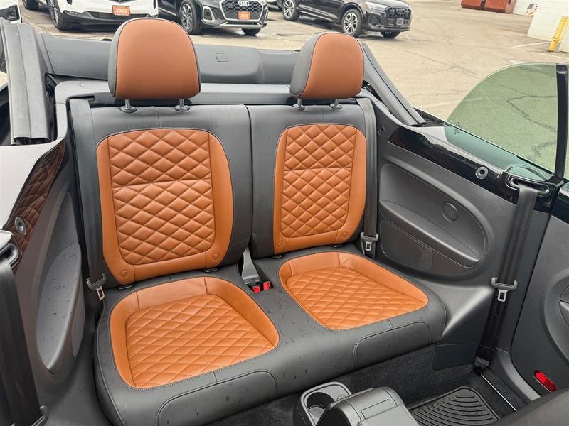 2019 Volkswagen Beetle Wolfsburg Edition Convertible 2.0T 6sp at w/Tip-12