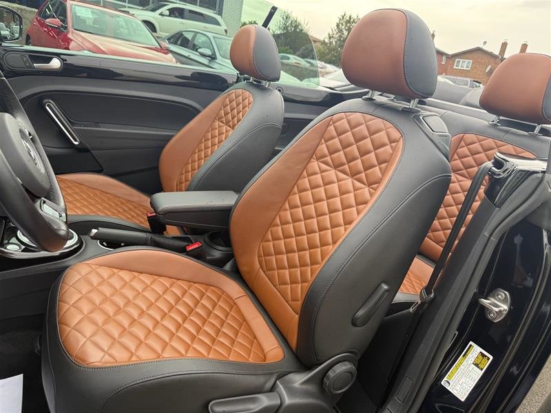 2019 Volkswagen Beetle Wolfsburg Edition Convertible 2.0T 6sp at w/Tip-9