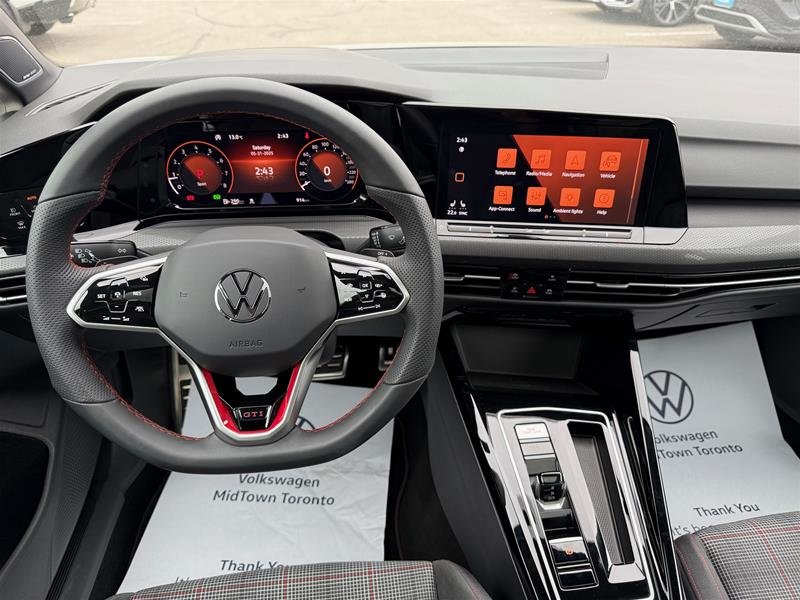 2024 Volkswagen Golf GTI Performance Auto-14