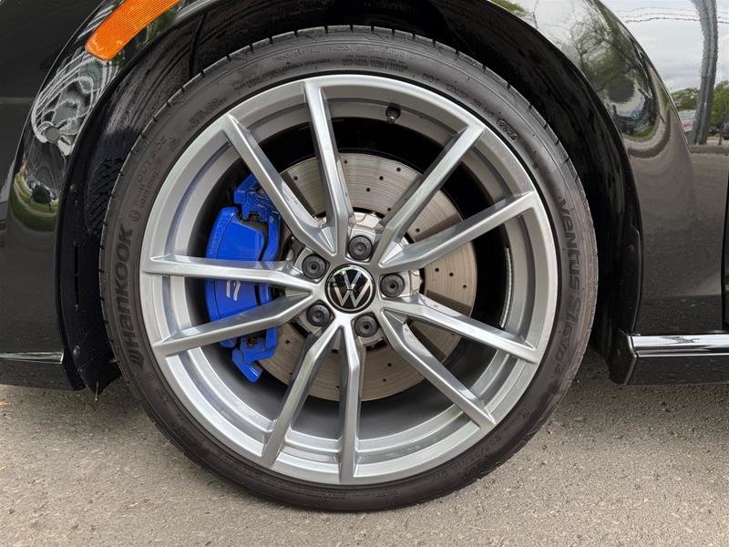 2024 Volkswagen Golf R 2.0 T 6Sp-20