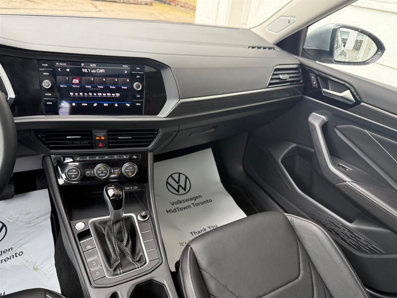 2024 Volkswagen Jetta Highline 1.5 T 8Sp at w/Tip-15