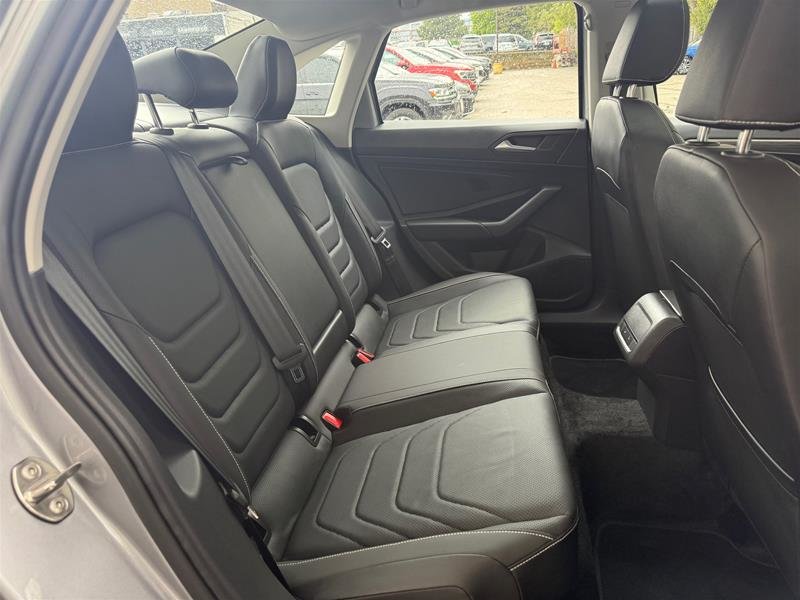 2024 Volkswagen Jetta Highline 1.5 T 8Sp at w/Tip-12