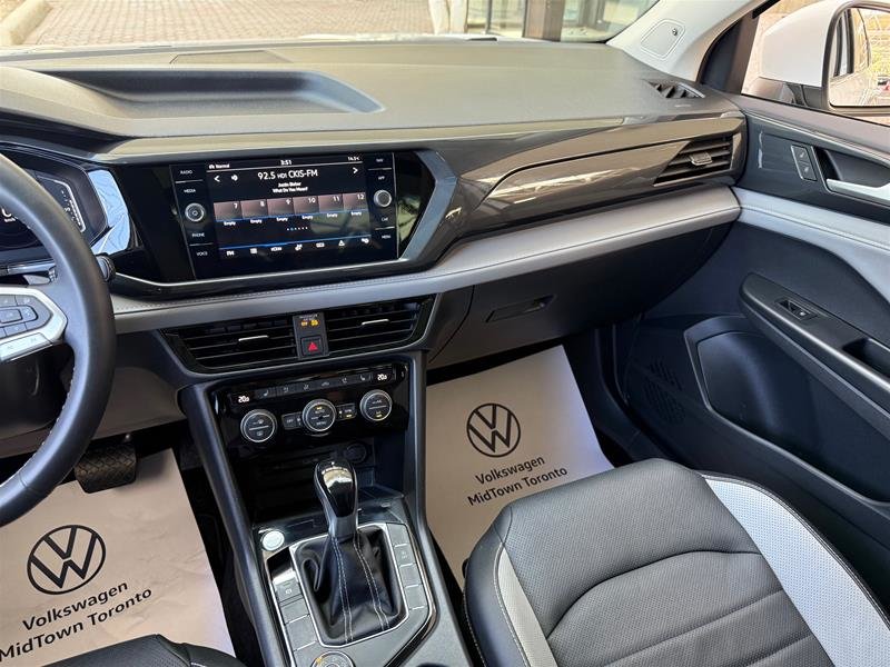 2022 Volkswagen Taos Highline 1.5T 7sp at DSG w/ Tip 4M-15