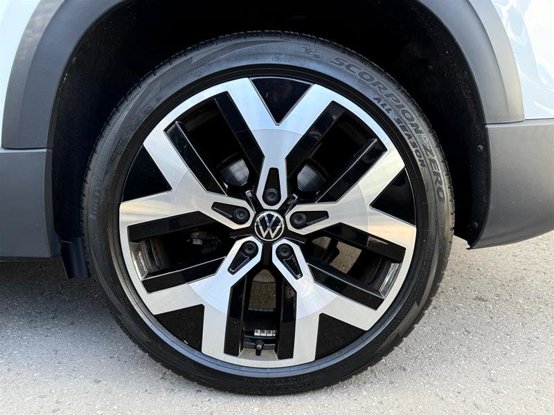 2022 Volkswagen Taos Highline 1.5T 7sp at DSG w/ Tip 4M-20