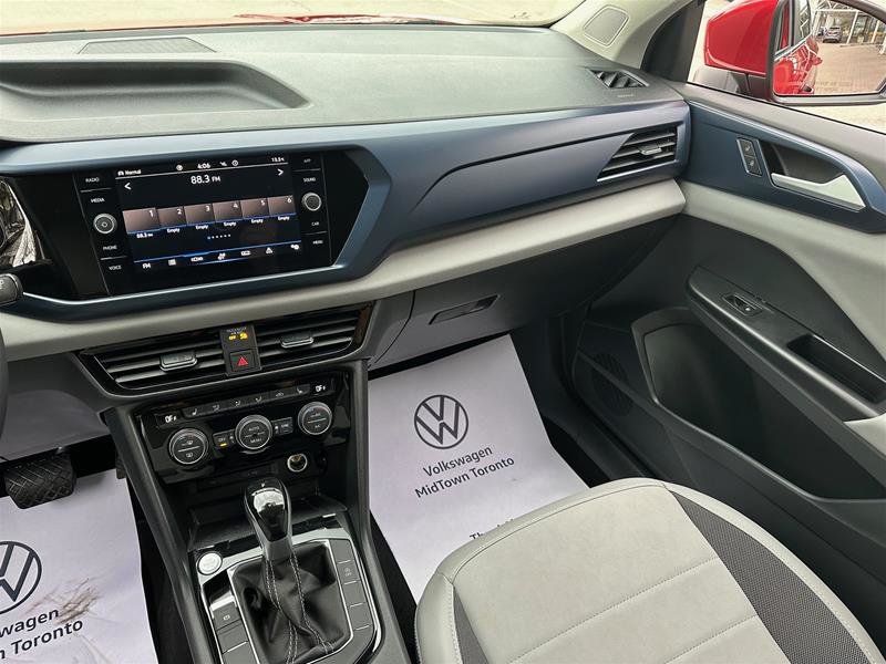 2023 Volkswagen Taos Comfortline-15
