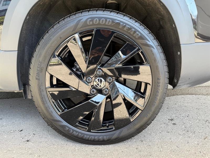 2024 Volkswagen Taos Comfortline 1.5T 7Sp Black Edition-18