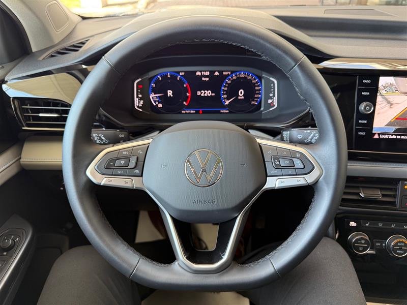 2024 Volkswagen Taos Comfortline 1.5T 7Sp Black Edition-9