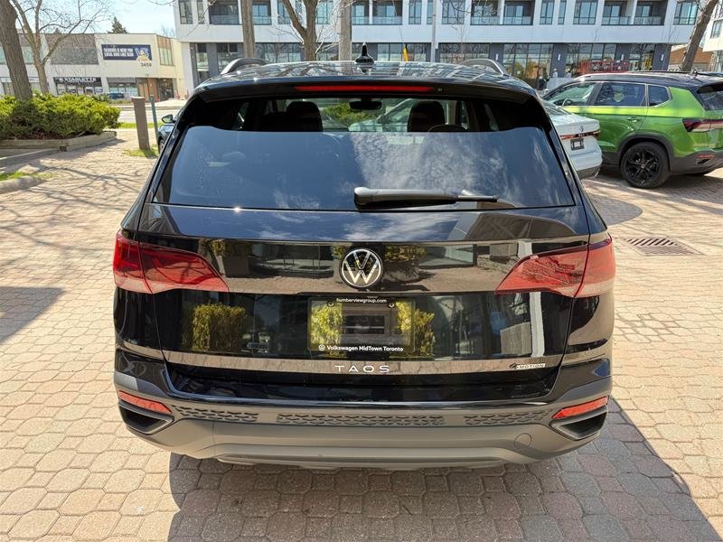 2024 Volkswagen Taos Comfortline 1.5T 7Sp Black Edition-5