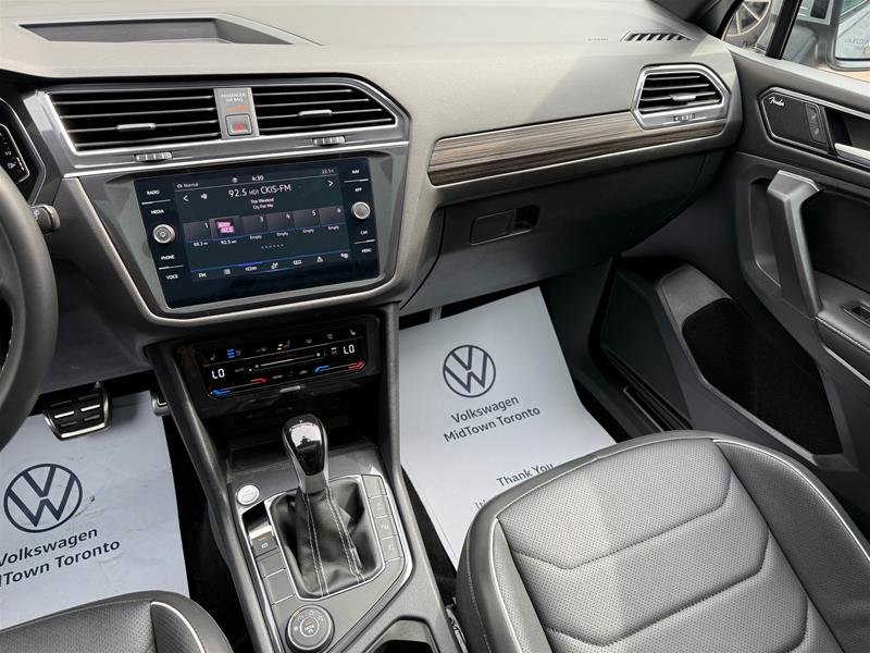 2023 Volkswagen Tiguan Highline 2.0T 8sp at w/Tip 4M-15