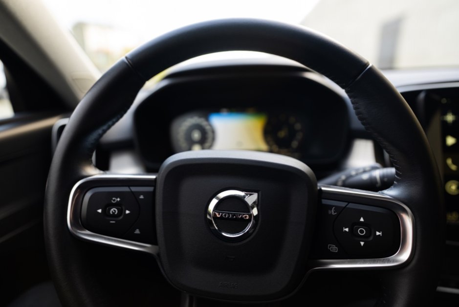 2021 Volvo XC40 Momentum-10